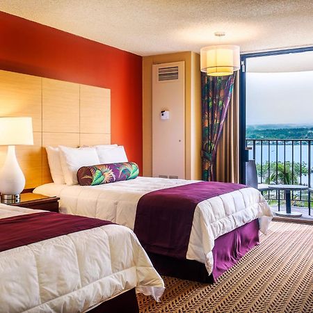 Castle Hilo Hawaiian Hotel Exterior photo