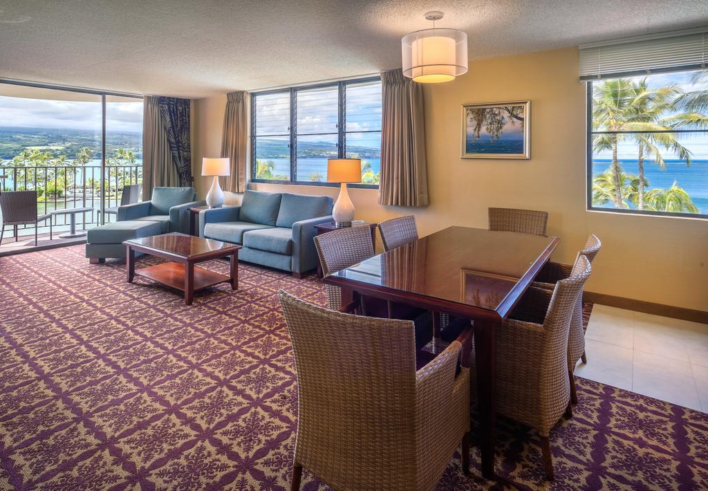 Castle Hilo Hawaiian Hotel Exterior photo