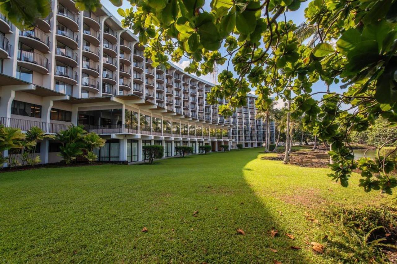Castle Hilo Hawaiian Hotel Exterior photo