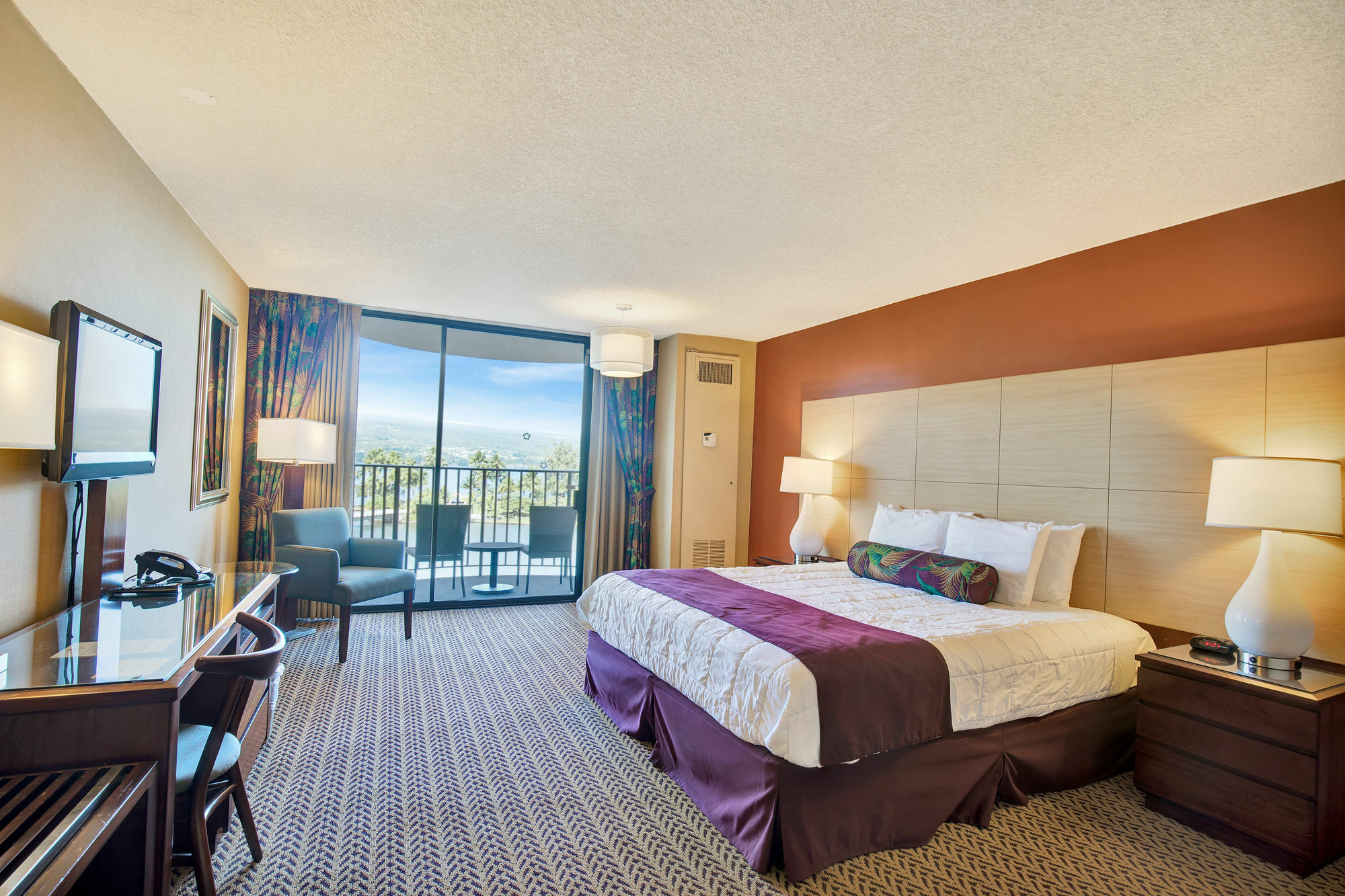 Castle Hilo Hawaiian Hotel Exterior photo